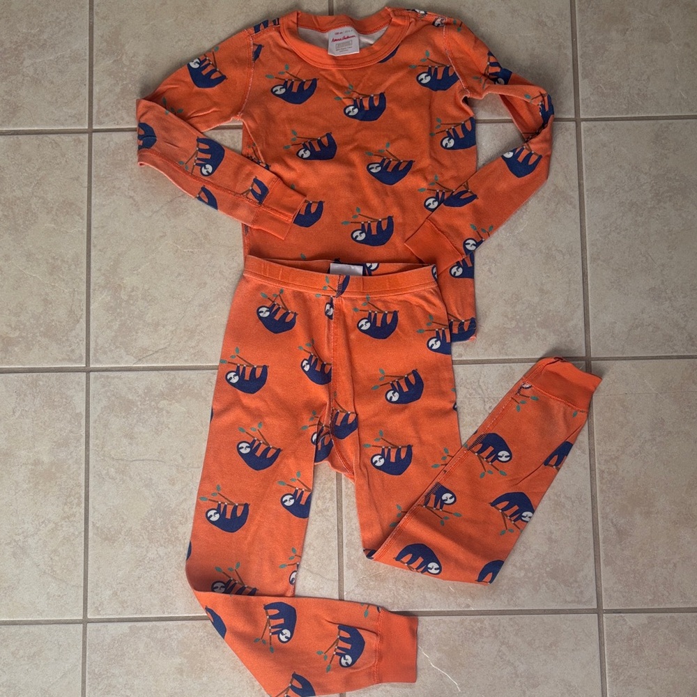 Hanna Andersson Orange Sloth Pajama Set